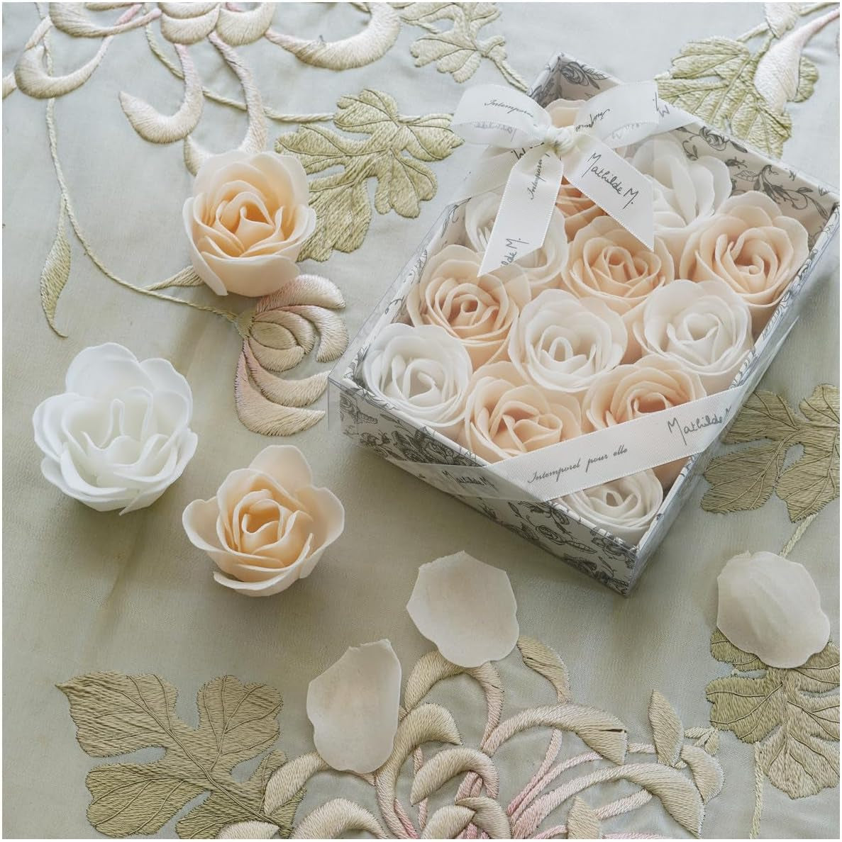 Coffret De 12 Roses En Feuilles De Savon - Rose