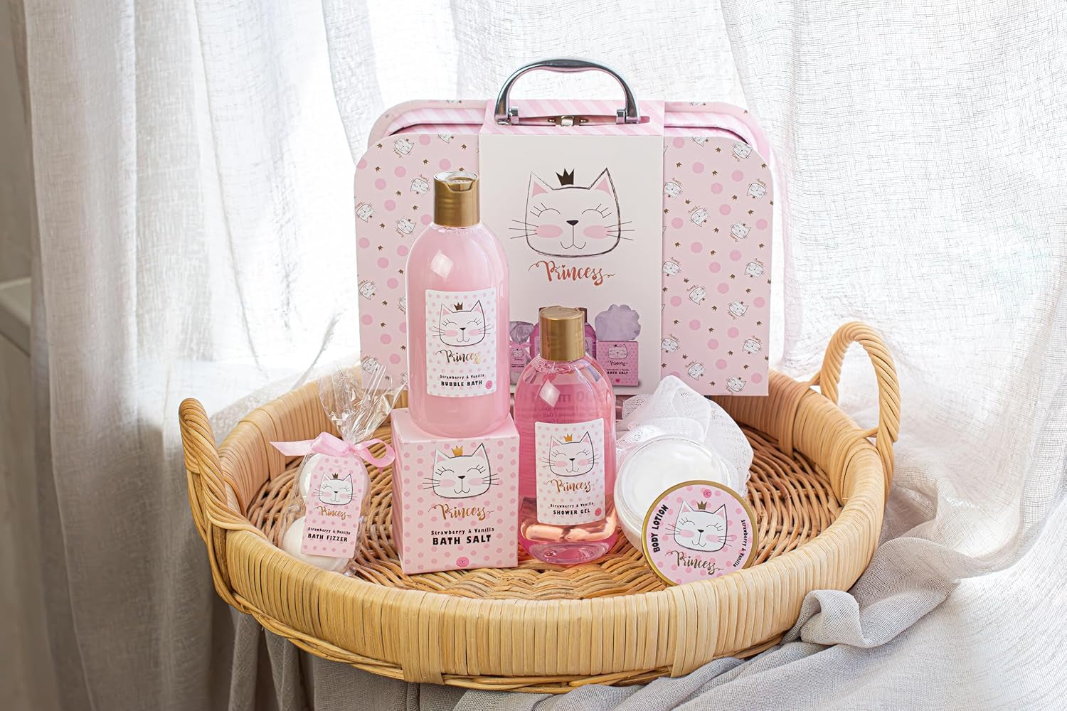 - Set Cadeau Princess Kitty Pour Filles & Femmes - Kit Douche 7 Pcs Avec Bain Moussant, Exfoliant, Gel, Lotion Pour Corps Etc. - Assortiment Soins Odeur Fraise & Vanille Dans Coffret Cadeaux