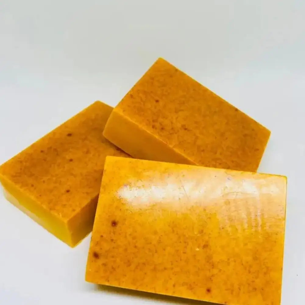 Savon Artisanal au Curcuma et Acide Kojique