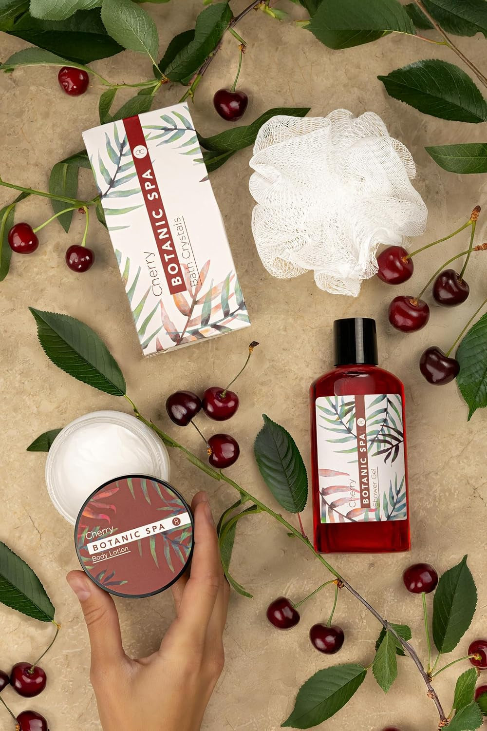 - Set De Bain Pour Femme CHERRY SPA Dans Un Panier - Set De Soins 4 Pièces Avec Gel Douche, Sel De Bain & Lotion Pour Le Corps - Cadeau Bien-Être Anniversaire Ou Saint-Valentin